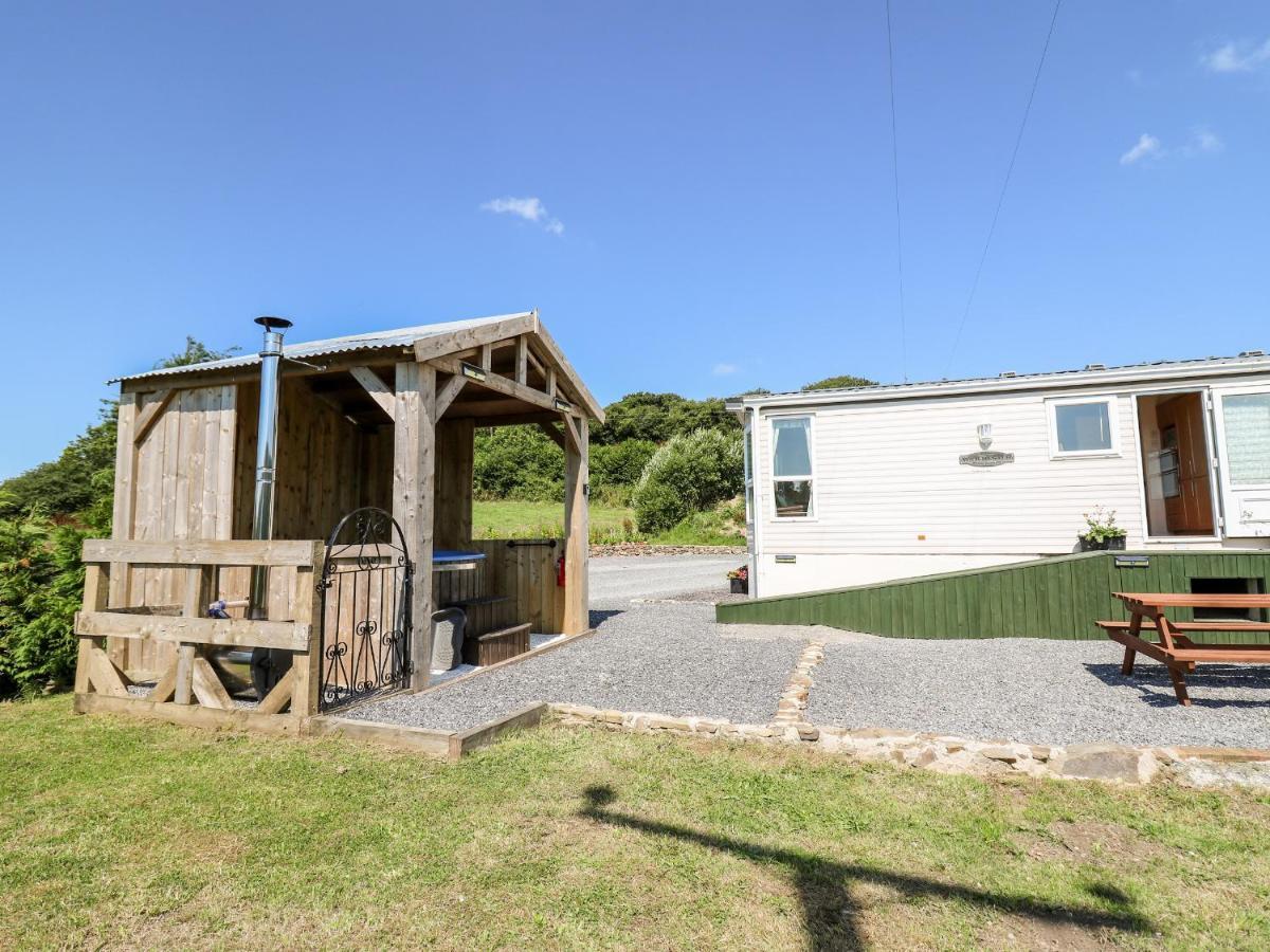 The Lodge Llanelli Luaran gambar