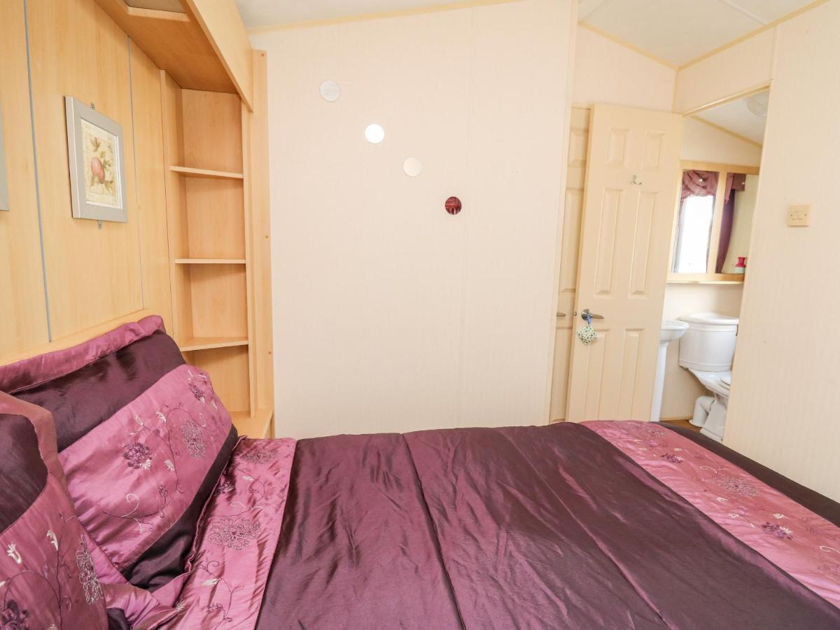 The Lodge Llanelli Luaran gambar