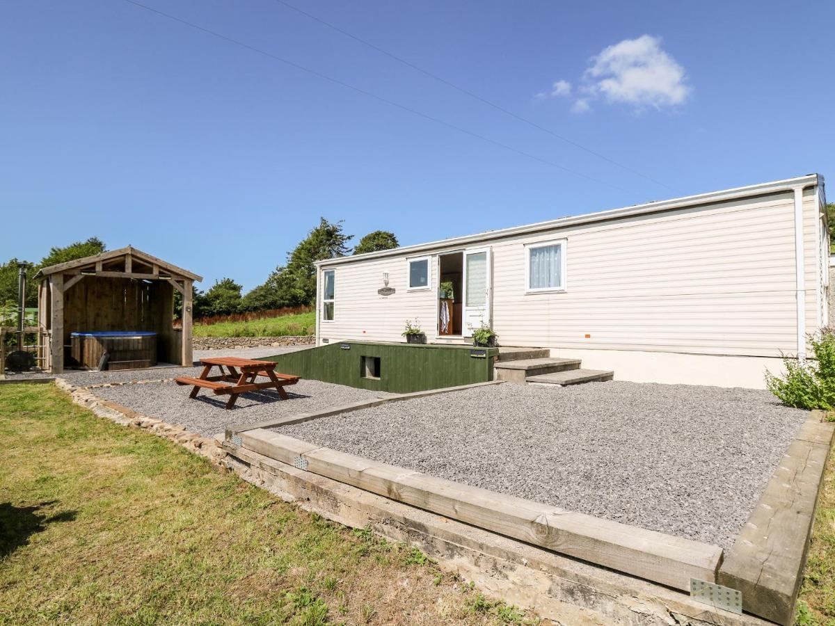 The Lodge Llanelli Luaran gambar